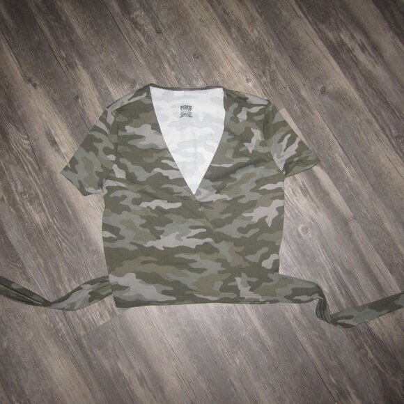 PINK Victoria's Secret Women's Camouflage Wrap Top - Picture 1 of 6